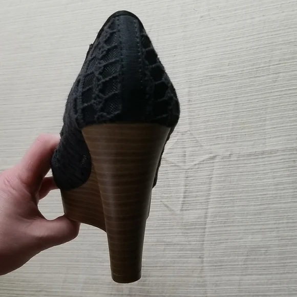 American eagle 5 1/2 heels - Picture 5 of 7